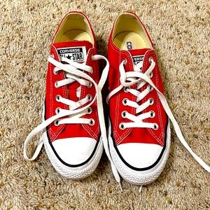 womens Red low top converse - size US 7.5